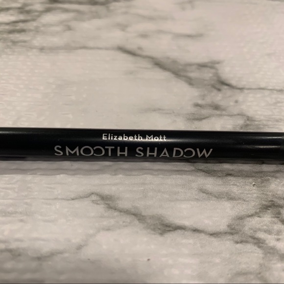 Elizabeth Mott Smooth Eye Pencil Duo Raven & Pearl - Picture 11 of 15